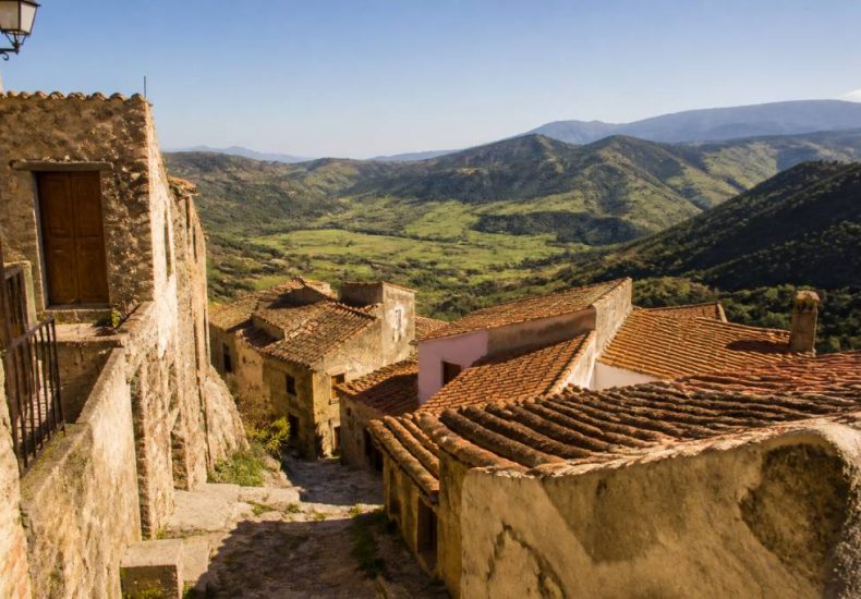 Maison à vendre en Sardaigne à 1 euro : comment en profiter ?